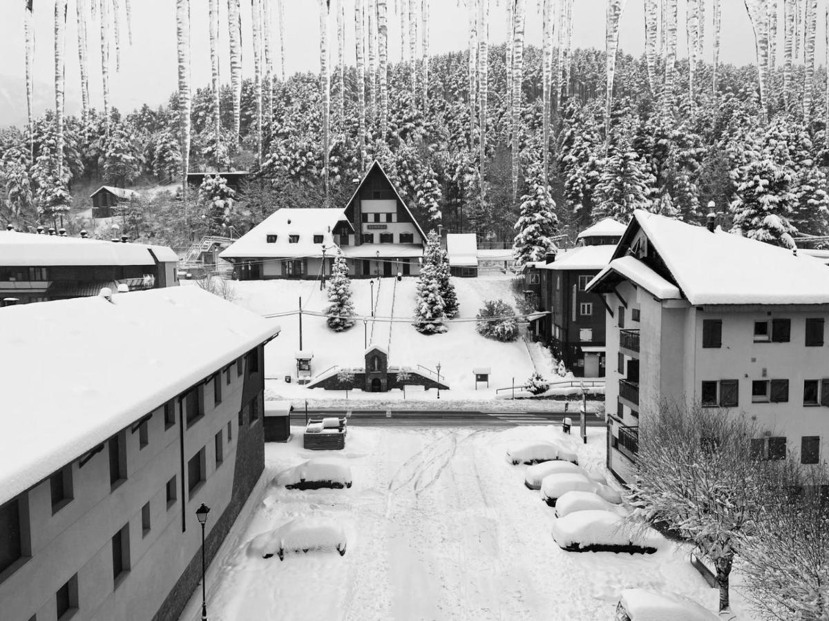 Апартаменти Duplex En La Nieve Ла-Моліна Екстер'єр фото