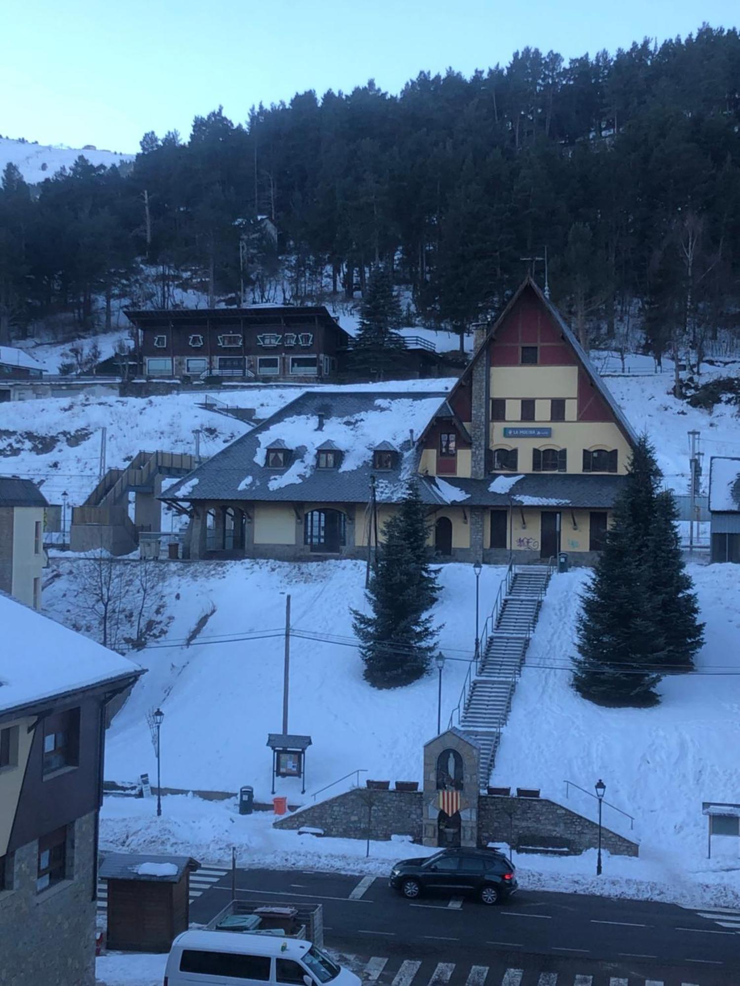 Апартаменти Duplex En La Nieve Ла-Моліна Екстер'єр фото